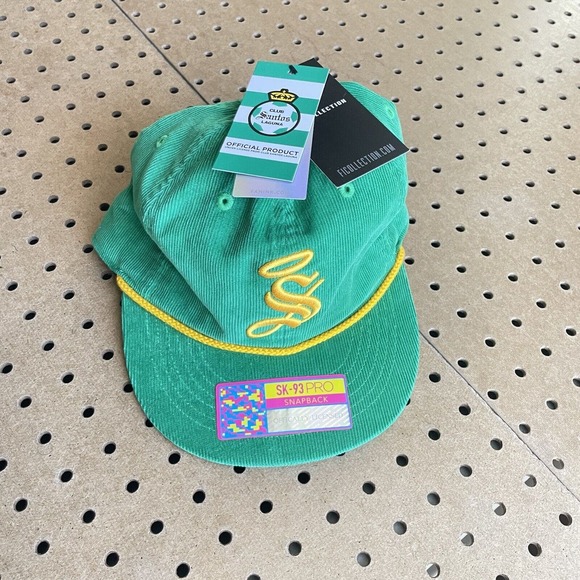 NWT Fan Ink Santos Laguna SK-93 Pro Snow Beach Strapback Hat Cap Corduroy SAMPLE - Picture 2 of 10